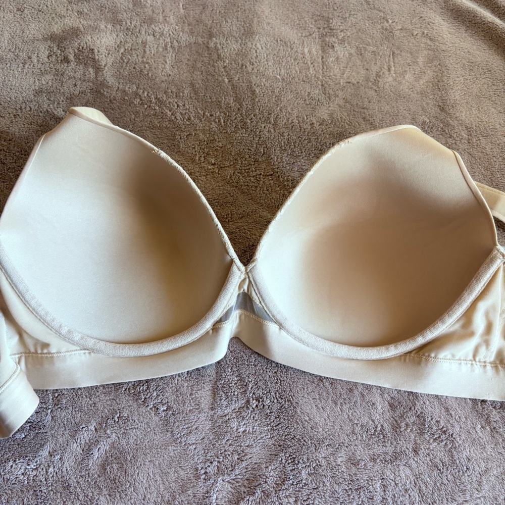 Cacique Comfort Bra 44DD Beige underWire NWT - Picture 4 of 5